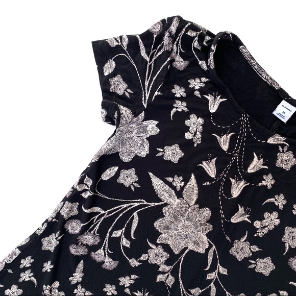 Old Navy Black Short Sleeve Floral Shift Dress - Picture 3 of 6